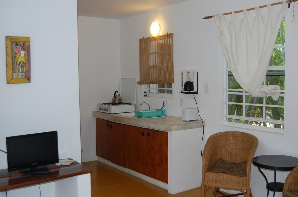 Bonaire Fun Apartments Room photo