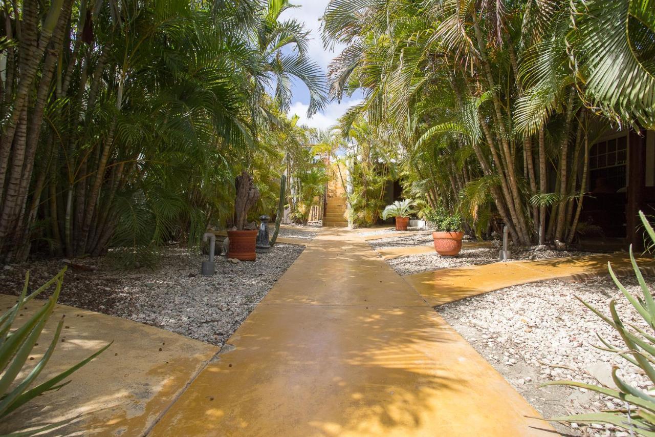 Bonaire Fun Apartments Exterior photo
